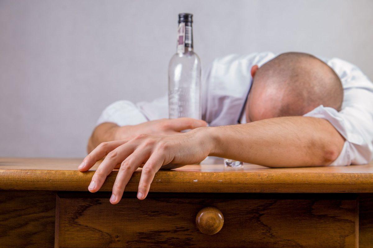 Know the difference between safe drinking and stress drinking