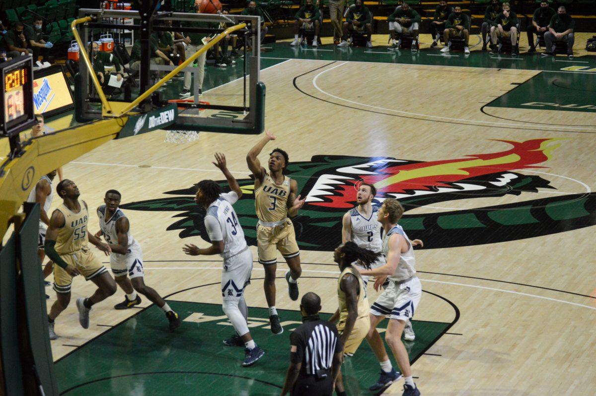 Tavin Lovan scored a season 32 points against Rice | Caleb Wood