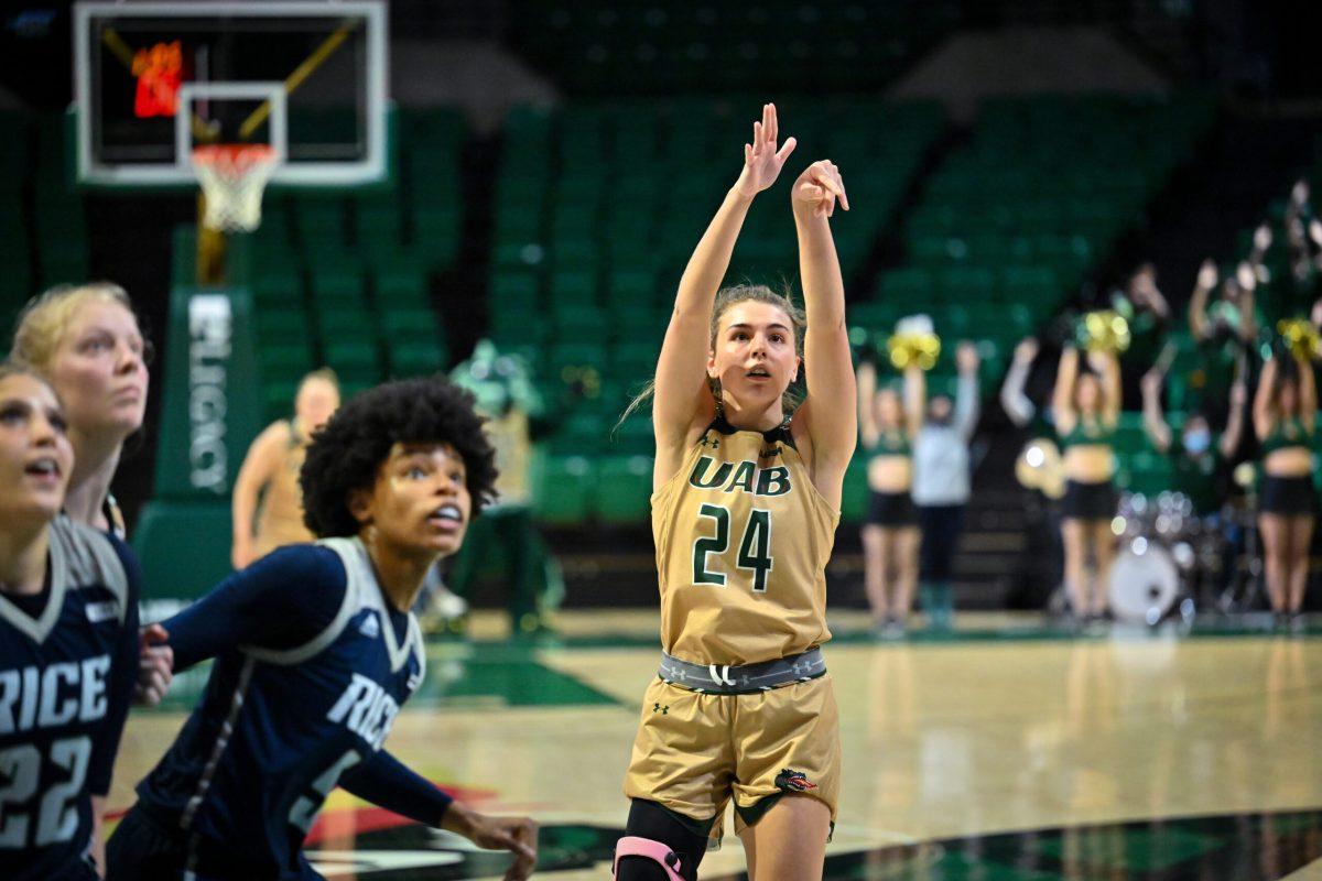 Gallery | Women's basketball falls to Rice 60-55